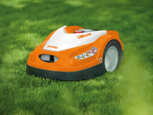 stihl-imow-maehroboter-rasenpflege-680x415